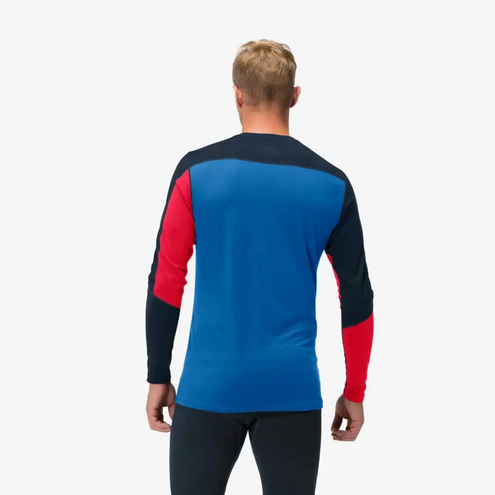 Haut Norrona Equaliser Merino Round Neck True Red Olympian 4 Haut Norrona Equaliser Merino Round Neck True Red Olympian – Image 2